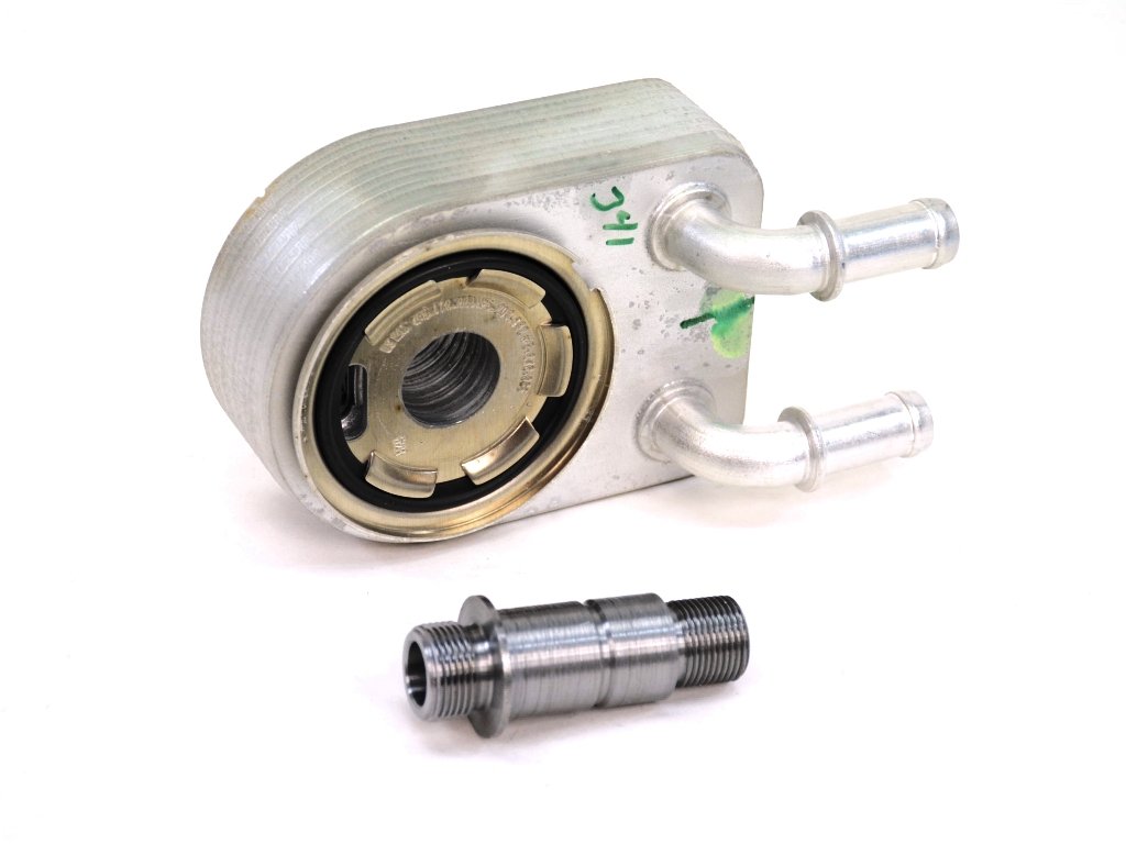 Теплообмінник MOPAR 4884757AE Jeep Compass, Patriot; Dodge Journey, Caliber; Chrysler Sebring — Охолодження та опалення / Масляний радіатор (теплообмінник) — ку