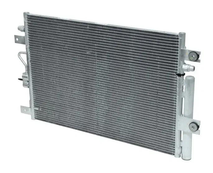 Радіатор кондиціонера 2,0 Turbo And Low TEMPERATURA — артикул 68399029AA — Mopar — запчастина Jeep — купити в Україні Jeep.in.ua
